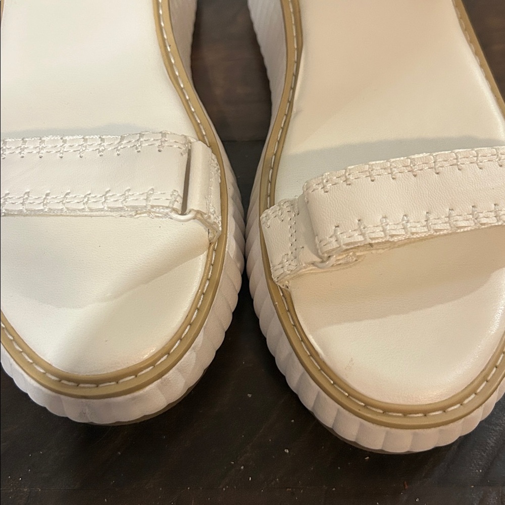 Universal Thread white platform sandal comfy - image 8